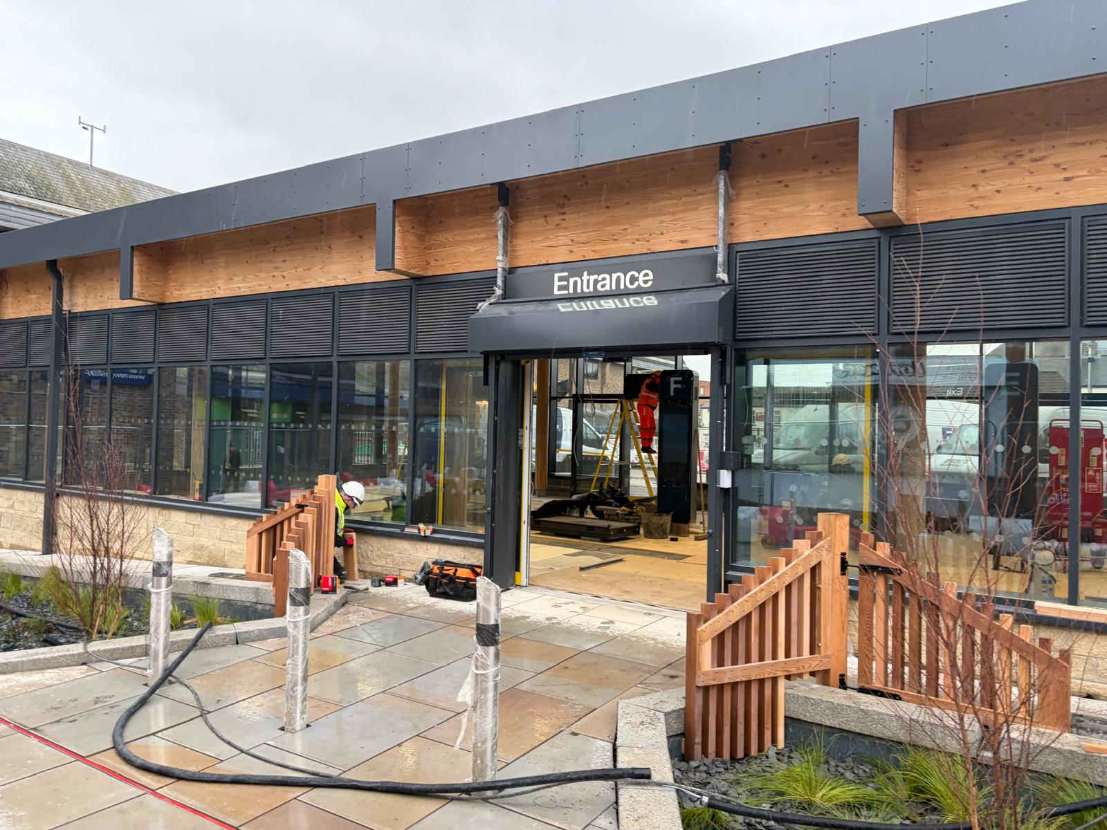 Main entrance to Bus Station for passengers